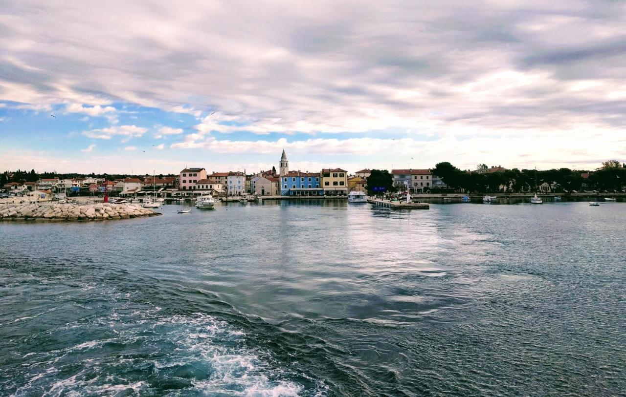 Holiday Apartment Near The Beach Fažana エクステリア 写真