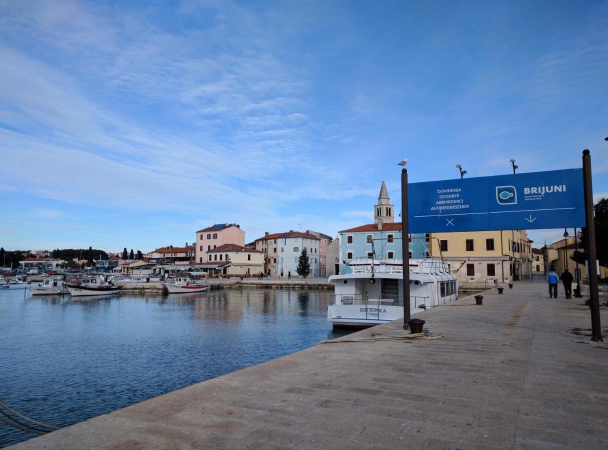 Holiday Apartment Near The Beach Fažana エクステリア 写真